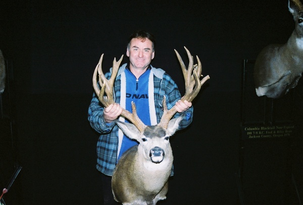 Northwest Big Game Inc Trophy Photo Details